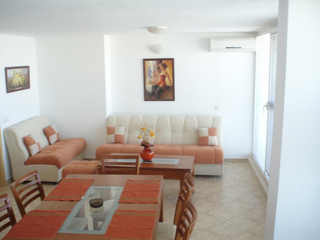 Tomi Family Apartments Sunny Beach Quarto foto