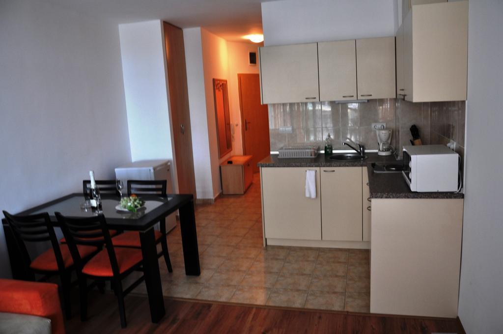 Tomi Family Apartments Sunny Beach Quarto foto